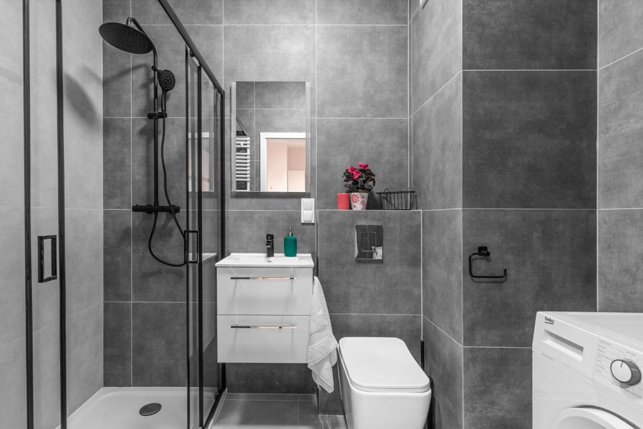 Apartamenty Homely Place Casa Verona - Stary Rynek - Parking Posen Exterior foto