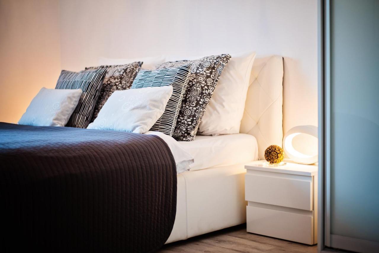 Apartamenty Homely Place Casa Verona - Stary Rynek - Parking Posen Exterior foto