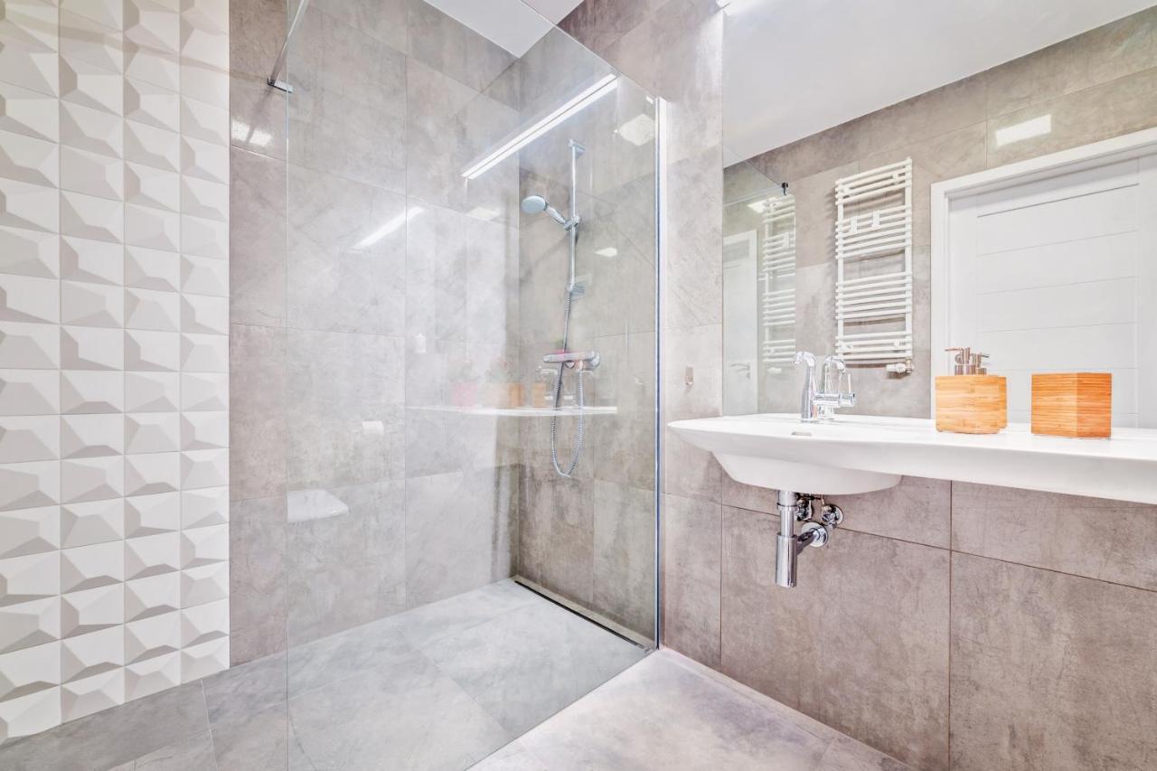 Apartamenty Homely Place Casa Verona - Stary Rynek - Parking Posen Exterior foto
